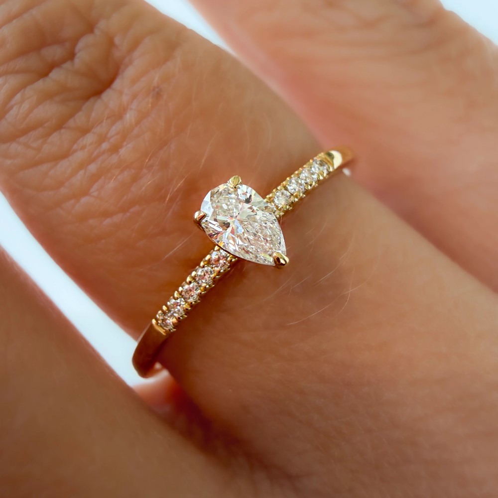 Geelgouden ring met lab grown diamant 0,25 crt