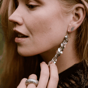 Zilveren oorhanger en oorsteker - Sparkle Leafs