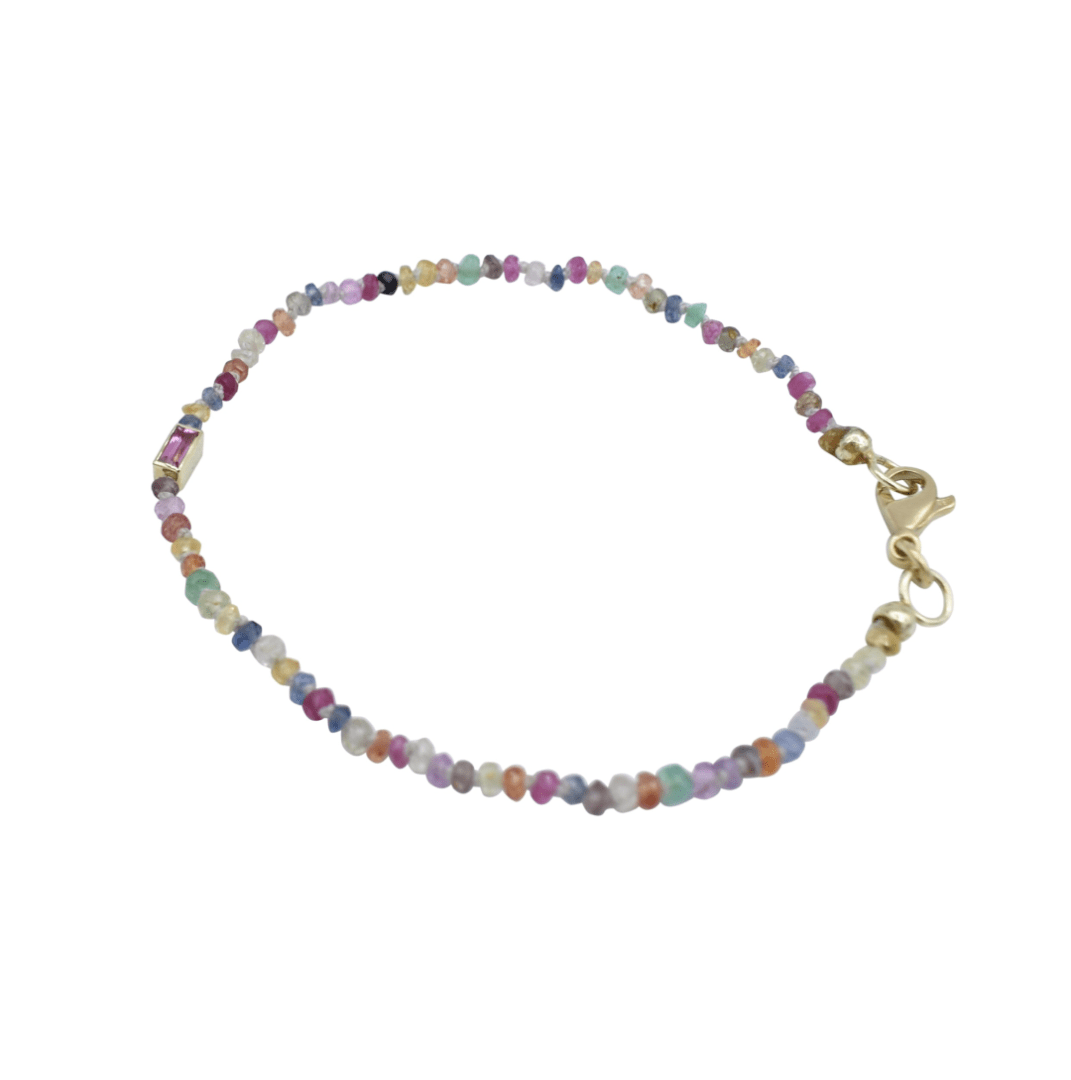 Geknoopt saffier armbandje met roze toermalijn baguette