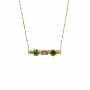 Gouden collier met edelstenen