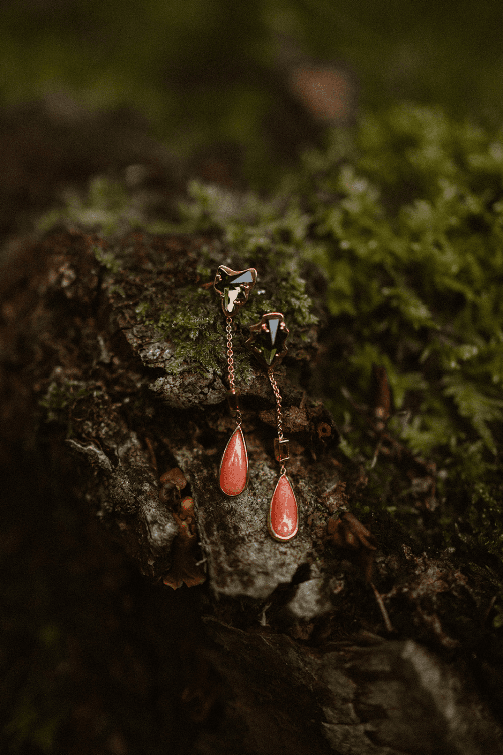 Geelgouden oorhangers - stardust