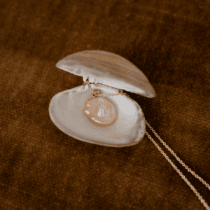 Keshi parel hanger spiegelei