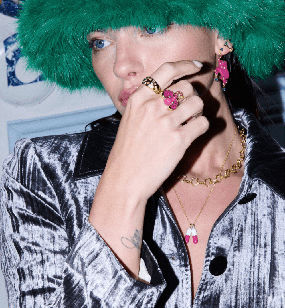 Linked Chunky Stars Necklace