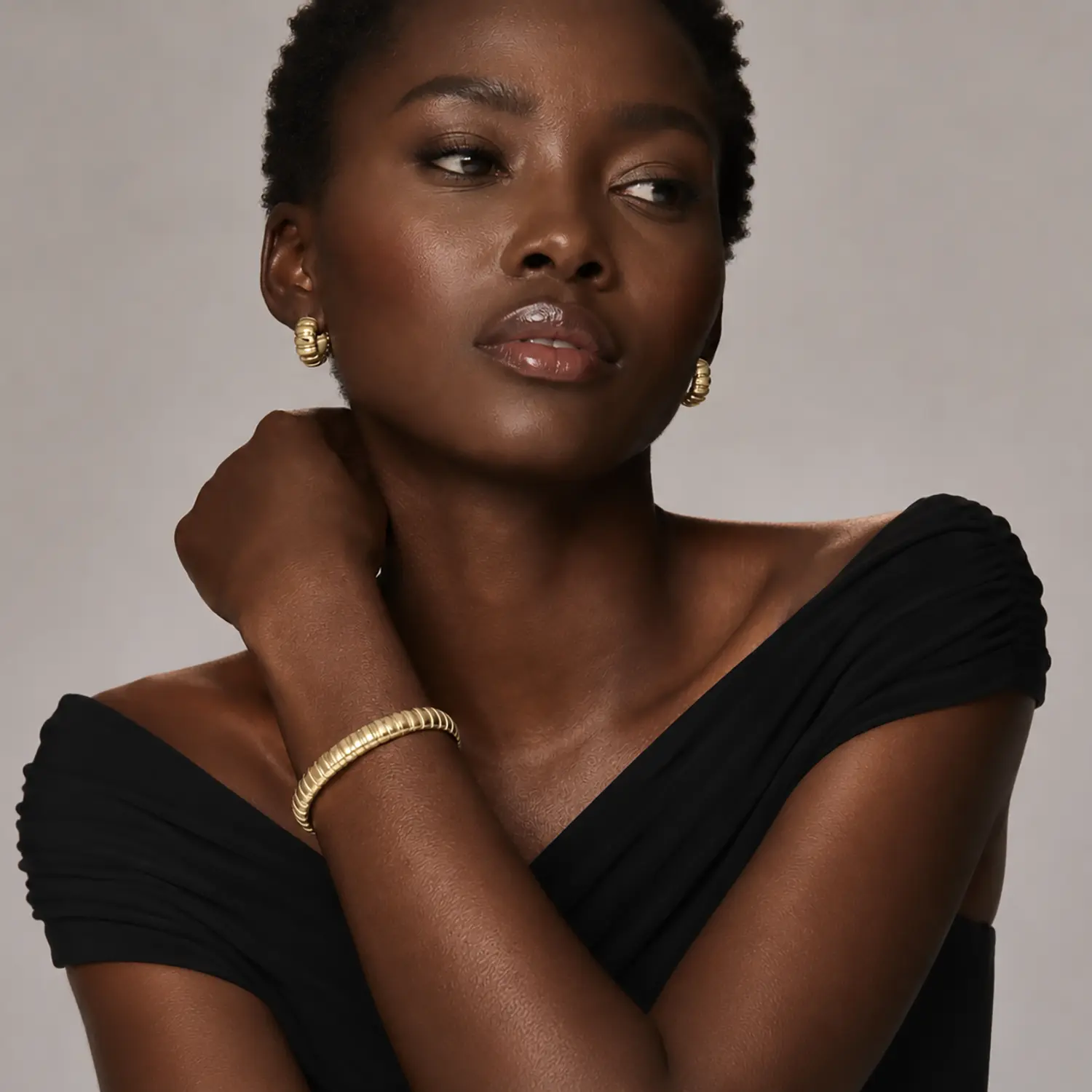 Hoop earrings 14mm yellow
